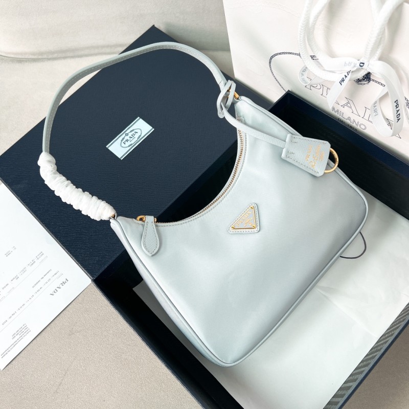Re-Edition 2005 Re-Nylon Handbag“22*18*6.5CM”-005=