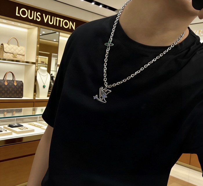 Necklace 021=
