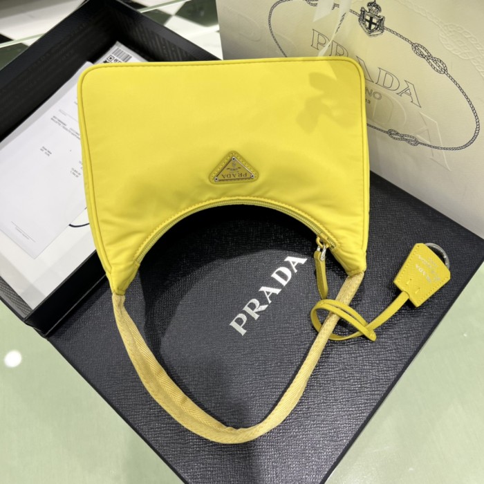 Re-Edition 2005 Re-Nylon And Saffiano Mini Bag“22*17*6CM”-054=