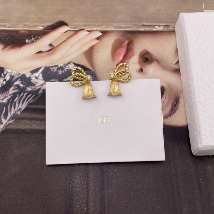 Earring 05=