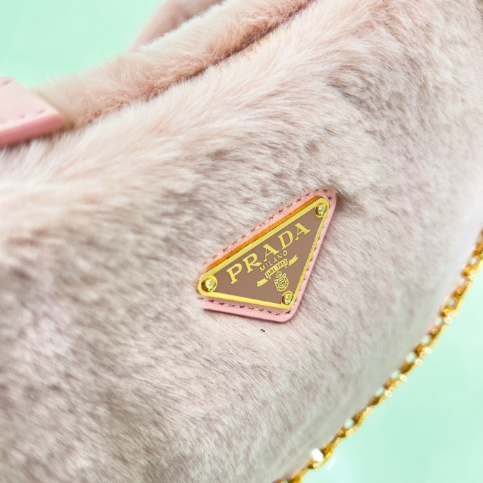 Re-Edition 2005 Shearling Shoulder Bag“22*18*6CM”-087=