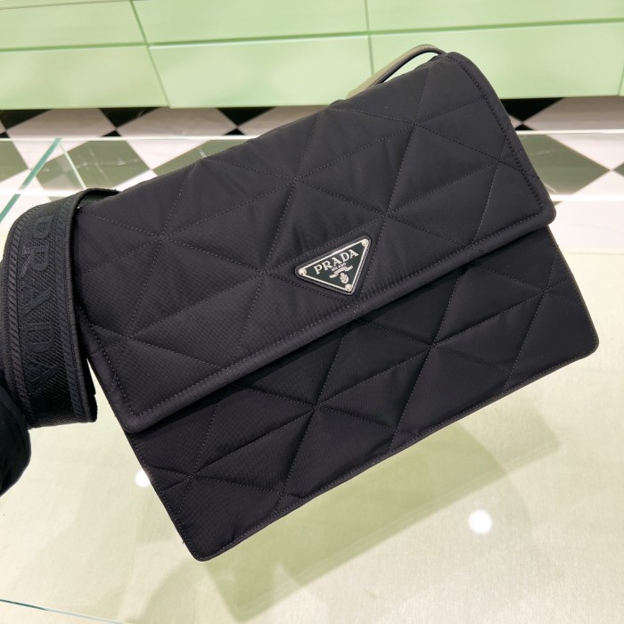 Padded Re-Nylon Shoulder Bag“36*28*14CM”-0811=