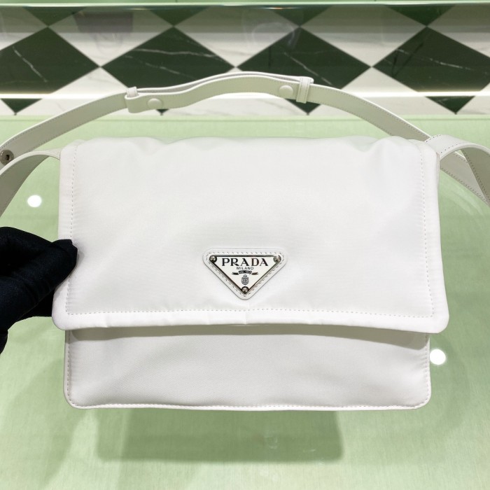 Padded Re-Nylon Shoulder Bag“23*16*11CM”-088=