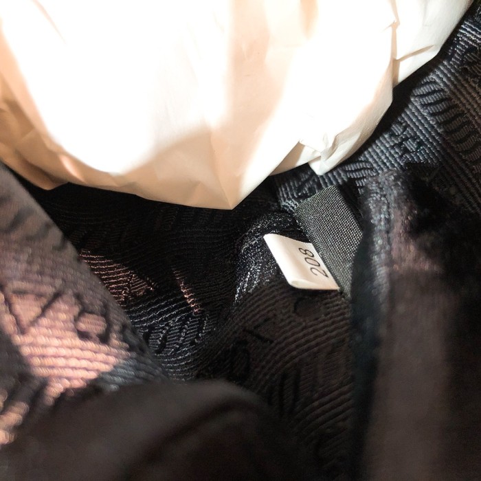 Re-Edition 2005 Re-Nylon And Saffiano Mini Bag“22*17*6CM”-054=