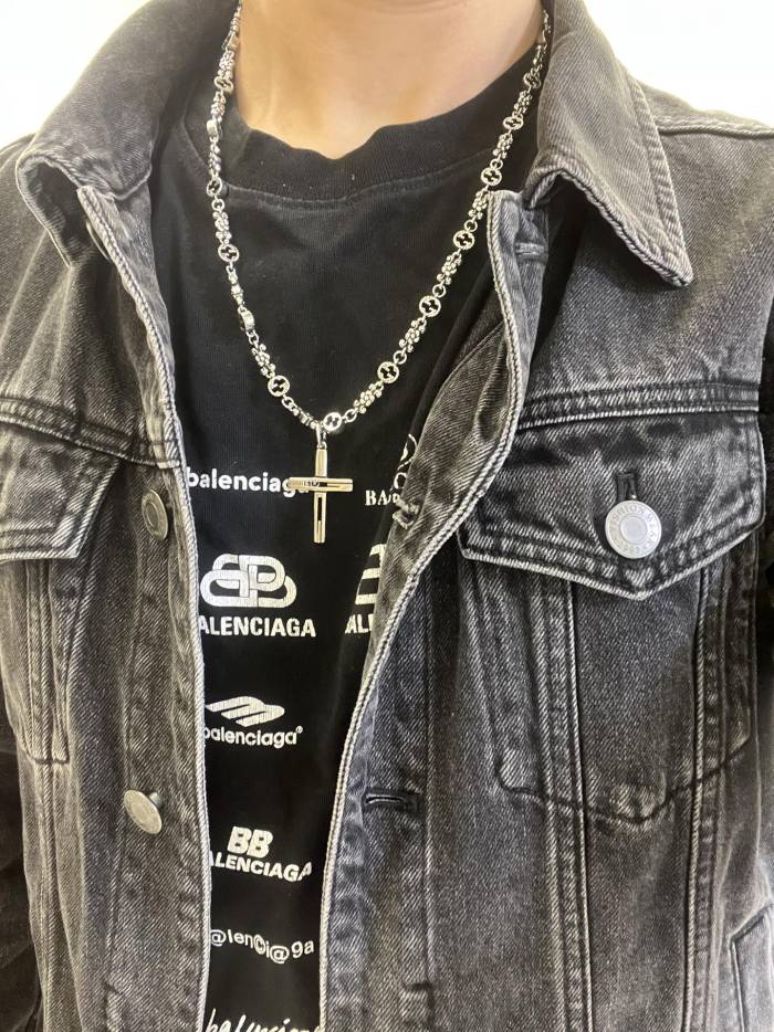 Necklace 521=
