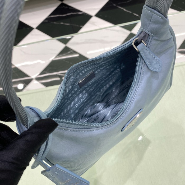 Re-Edition 2005 Re-Nylon And Saffiano Mini Bag“22*17*6CM”-054=