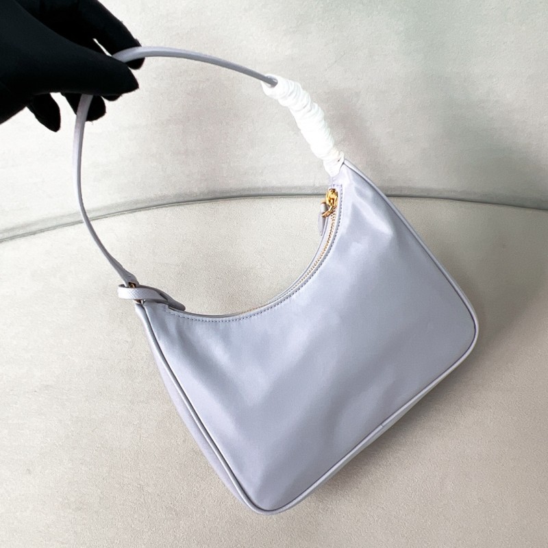 Re-Edition 2005 Re-Nylon Handbag“22*18*6.5CM”-005=