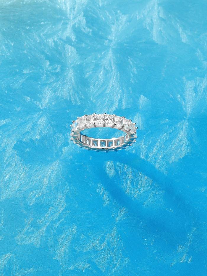 Ring 051=