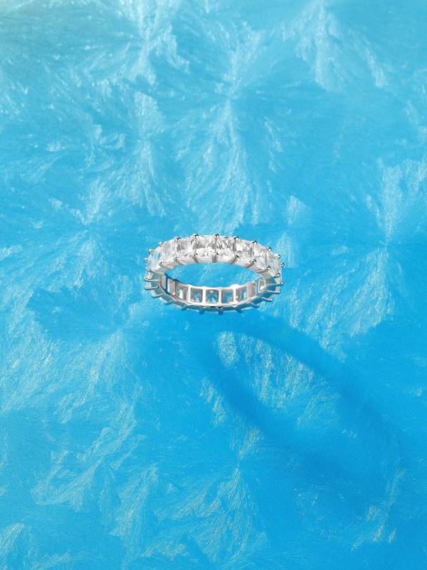 Ring 051=