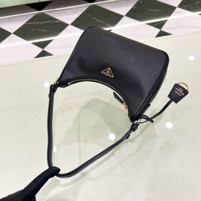 Re-Edition Saffiano Leather Bag“22*18*6CM”-088=