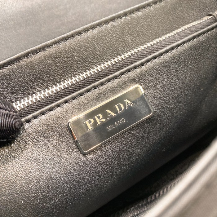 Pocket Logo-Strap Crossbody Bag“23*12.5*6.5CM”-088=