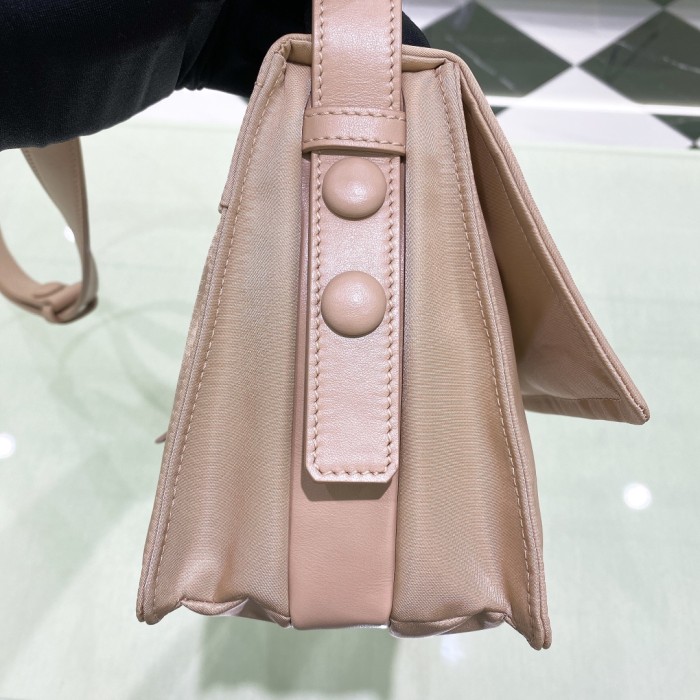 Padded Re-Nylon Shoulder Bag“23*16*11CM”-088=