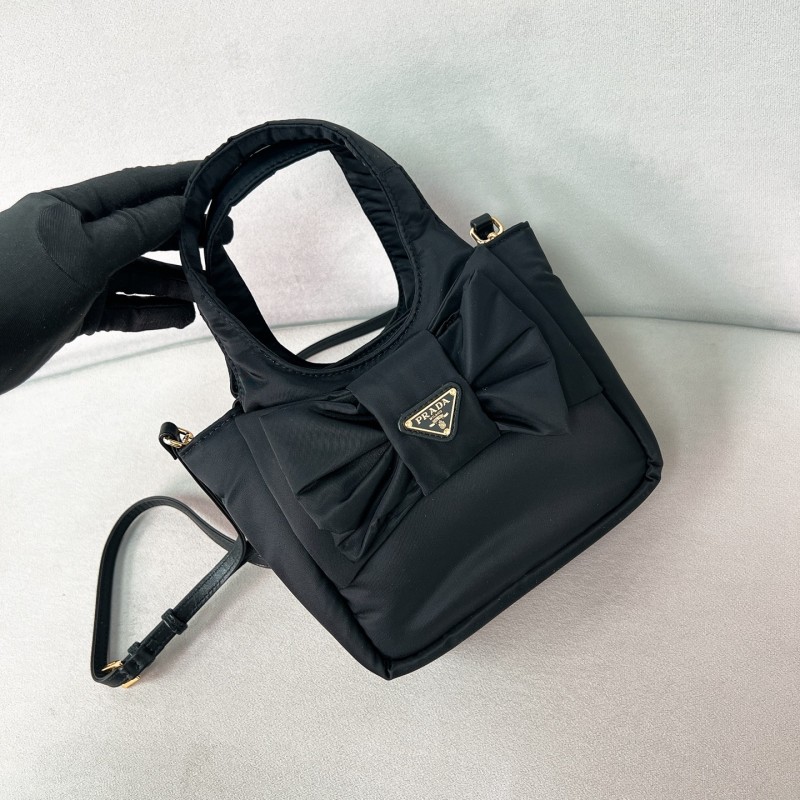 Padded Re-Nylon Mini-Bag With Bow“15.5*10*18CM”-088=