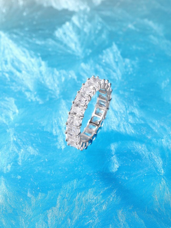Ring 051=