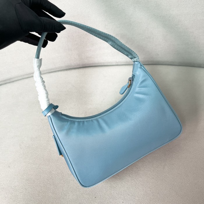 Re-Edition 2005 Re-Nylon And Saffiano Mini Bag“22*17*6CM”-054=