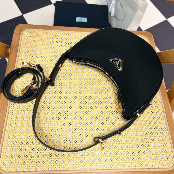 Arqué Re-Nylon Shoulder Bag“22.5*18.5*6CM”-088=