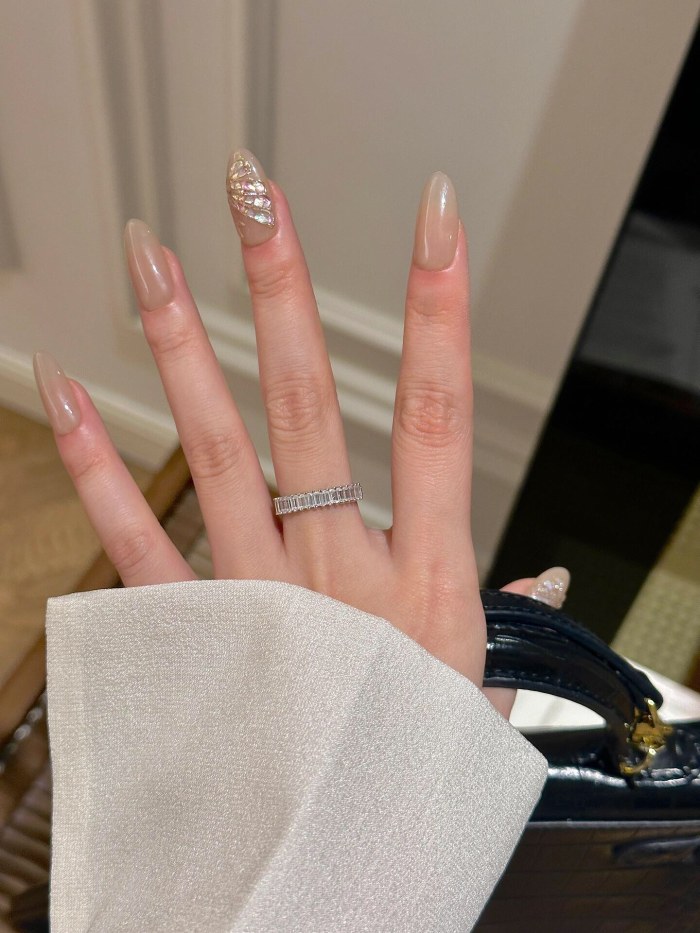 Ring 051=