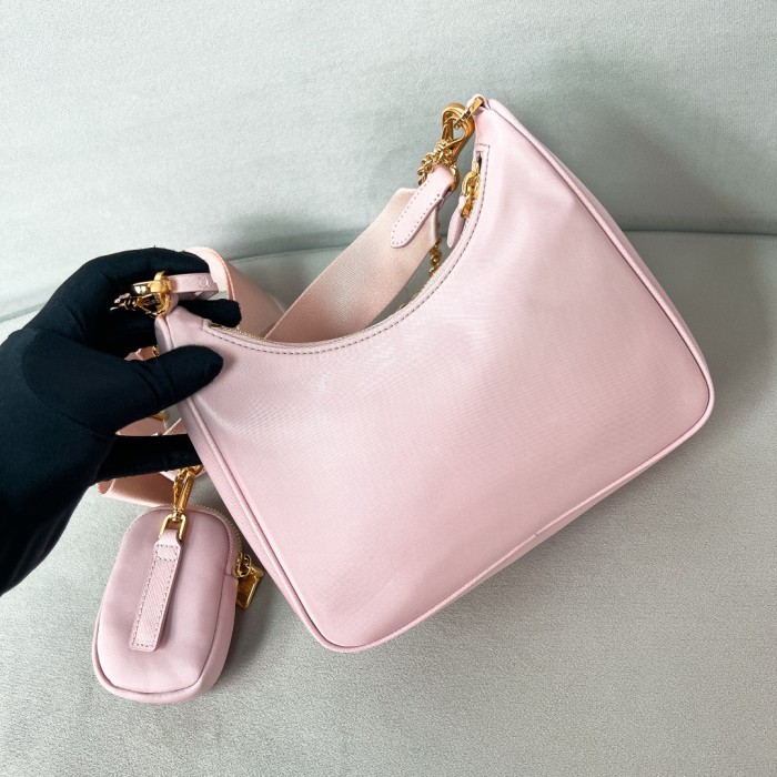 Re-Edition 2005 Re-Nylon Bag“22*18*6.5CM”-086=