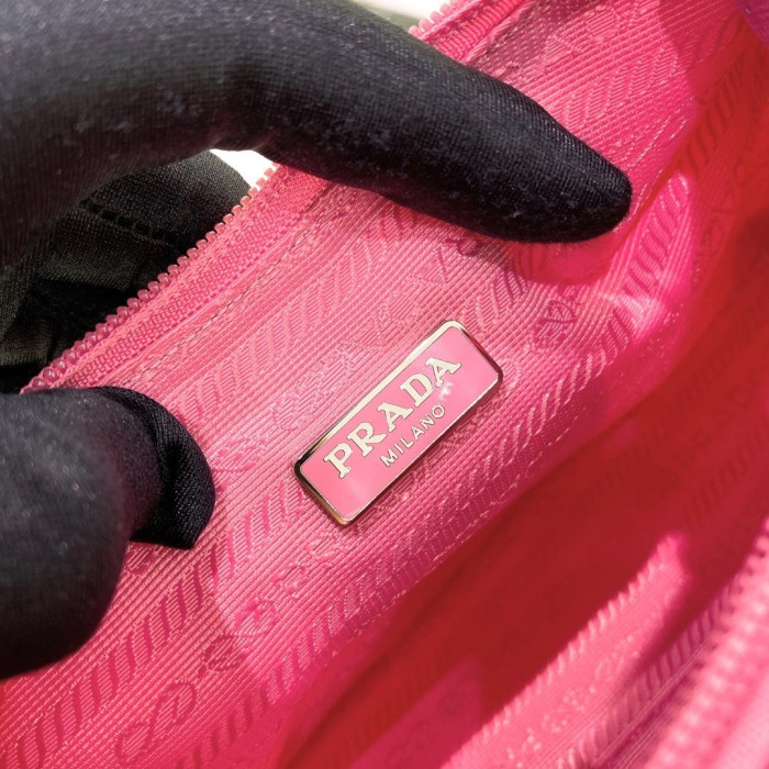 Re-Edition 2005 Re-Nylon And Saffiano Mini Bag“22*17*6CM”-054=
