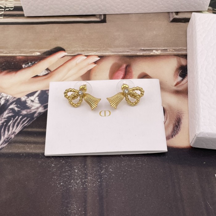Earring 05=