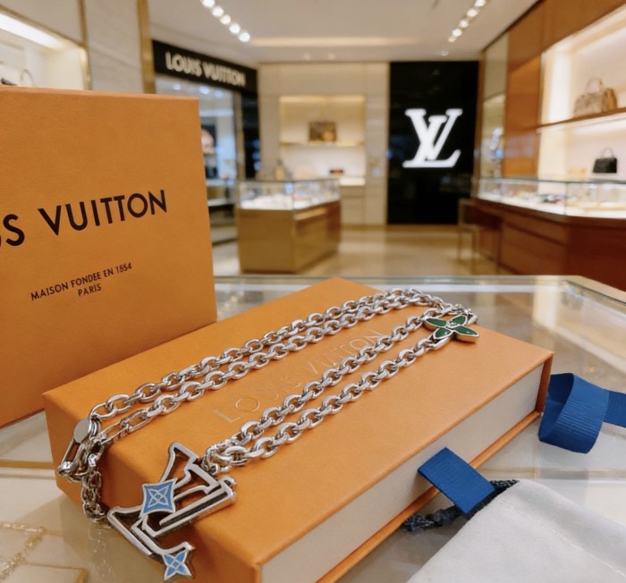 Necklace 021=