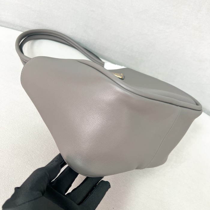 Vitello Daino Leather Tote Bag“25*18.5*12.5CM”-0801=