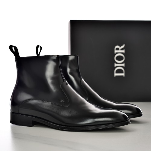 BOOTS  (Male)39-44=