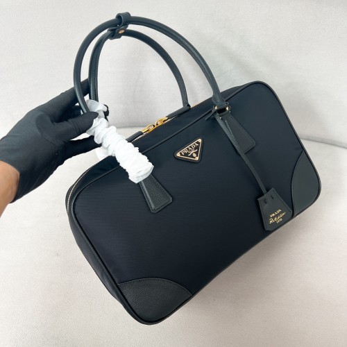 Re-Edition 1978 Re-Nylon and Saffiano leather two-handle bag“35*21*10CM”-0801=