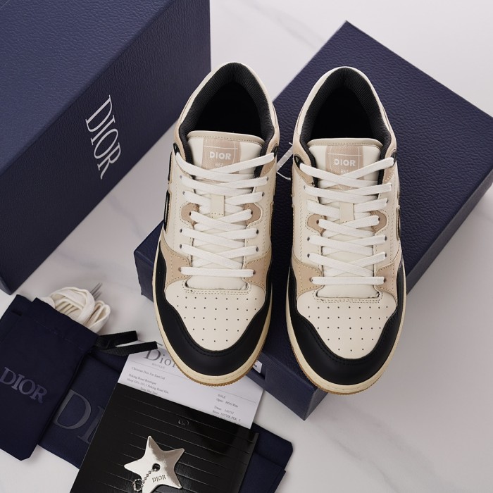 B57 SNEAKER (Male)38-45=