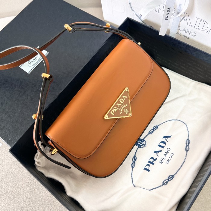 Logo-Plaque Glossy Leather Cross-Body Bag“20.5*10.5*4CM”-089=