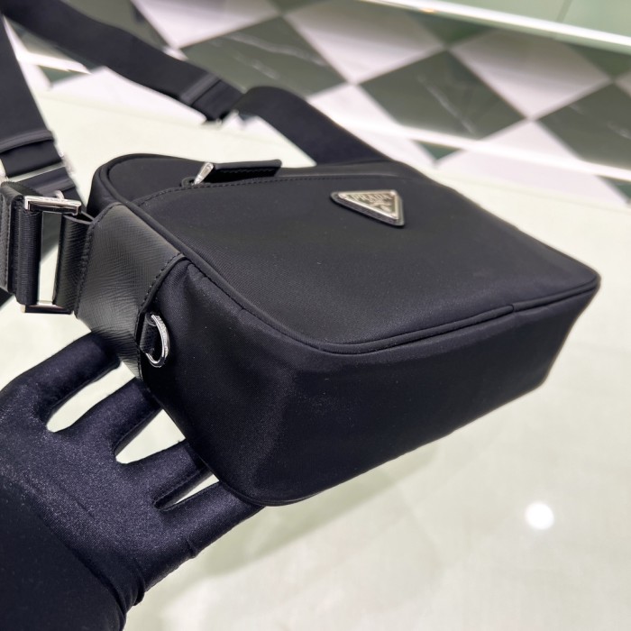 Re-Nylon Recycled Nylon Shoulder Bag“22*18*6.5CM”-087=