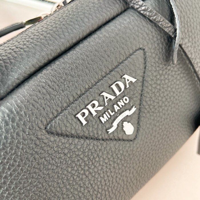 Logo-Embellished Leather Mini Bag“24*12*8.5CM”-0811=