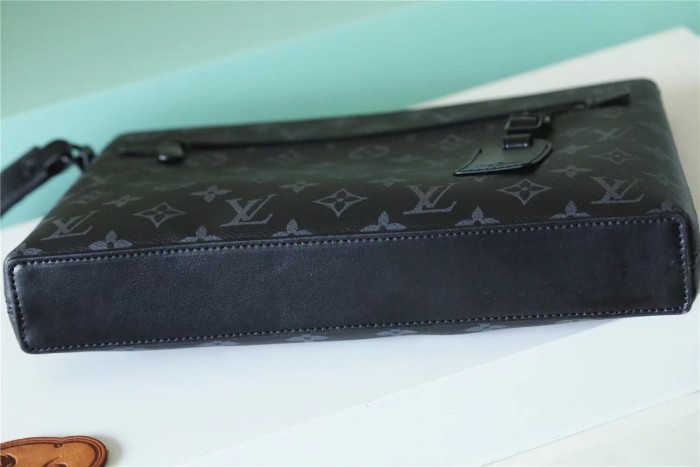 Ipad Takeoff Pouch “30*22*5CM” 074