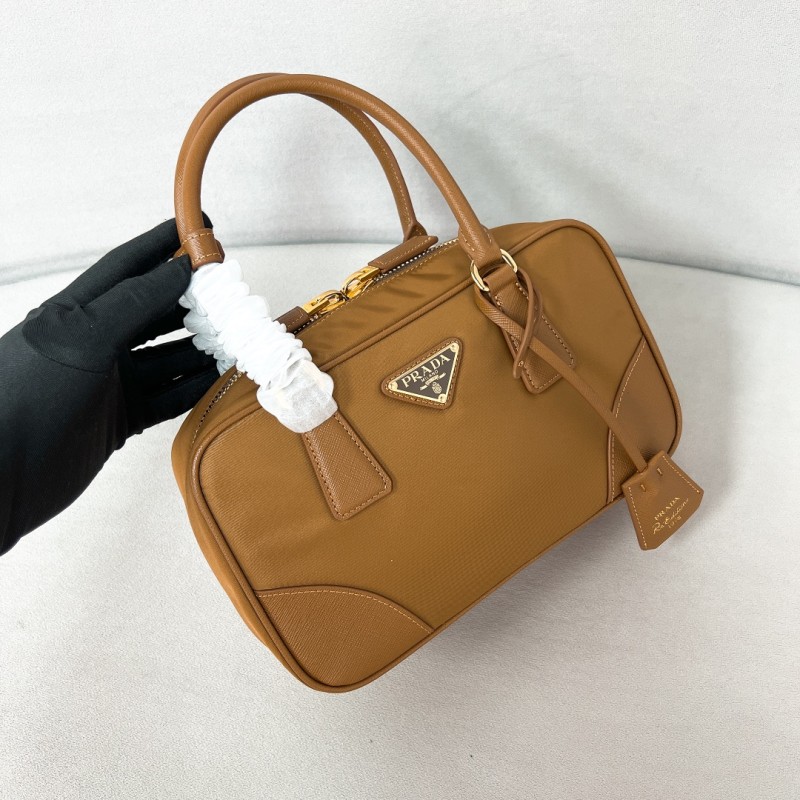 Re-Edition 1978 Re-Nylon And Saffiano Leather Two-Handle Bag“25*14.7*7.5CM”-088=