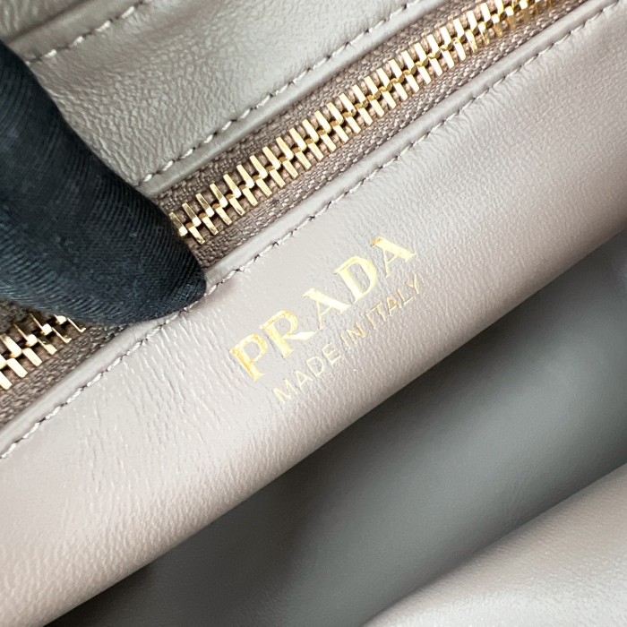 Medium leather top-handle bag“29*14*8.5CM”-0801=