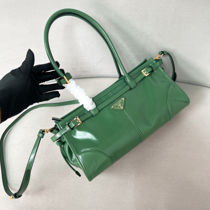 Bonnie medium leather handbag“32*15.5*12CM”-0811=