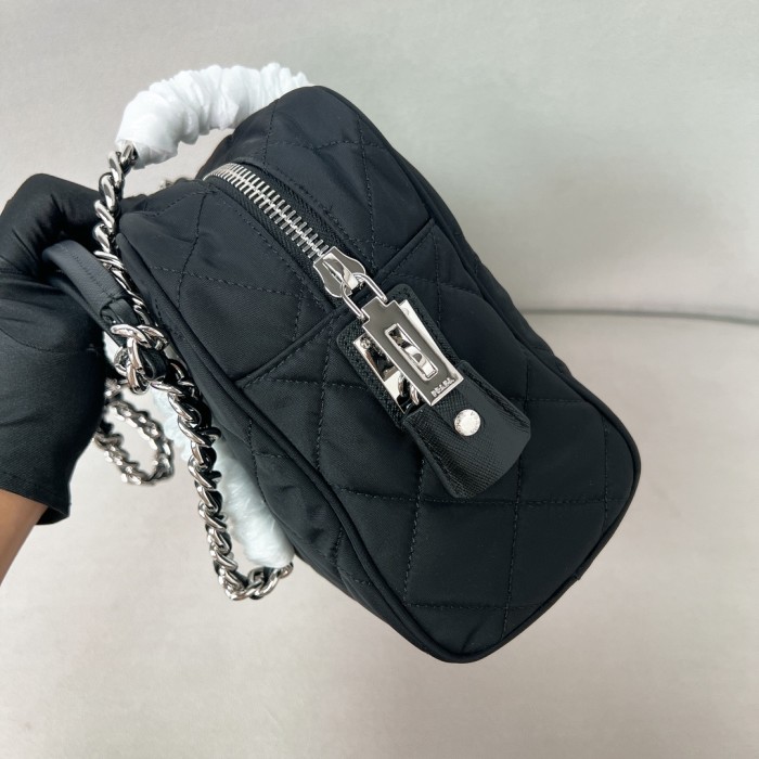 Quilted Nylon Tessuto lmpuntu Shoulder Bag“30*21*11CM”-089=