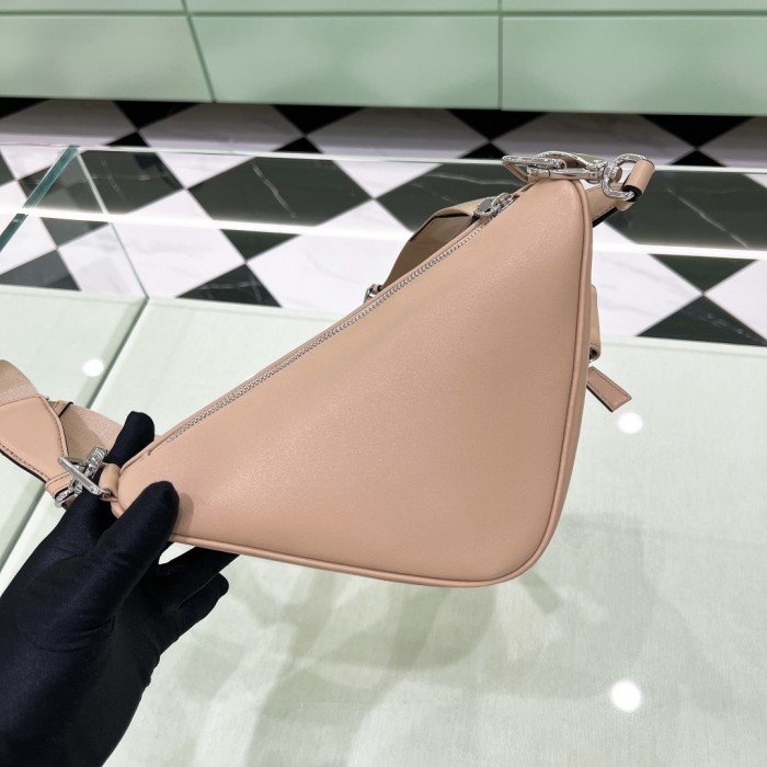 Logo Plaque ShoulderBag“26*14*12CM”-089=