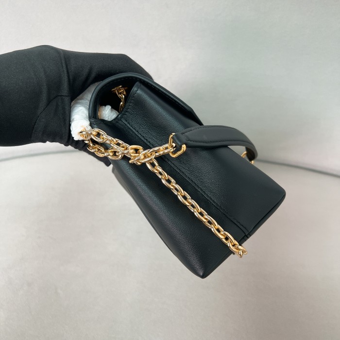 Doux Medium Leather Shoulder Bag“29*16*9.5CM”-0811=