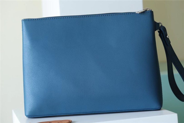 Ipad Takeoff Pouch “30*22*5CM” 074