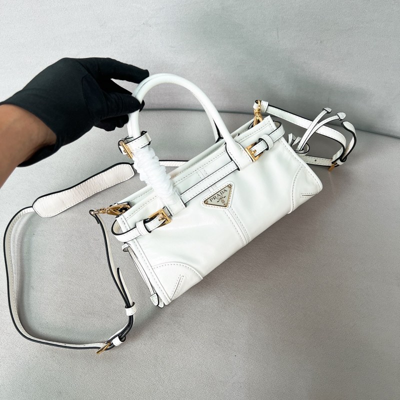 Bonnie mini leather handbag“23.5*12*9CM”-089=