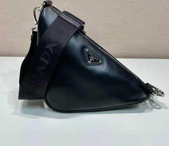 Triangle“27*19*12CM”-058=
