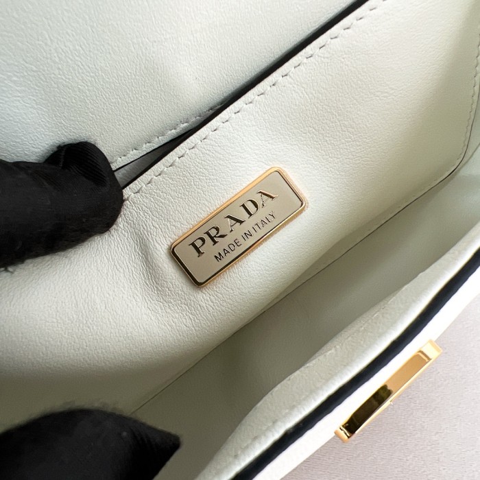 Logo-Plaque Glossy Leather Cross-Body Bag“20.5*10.5*4CM”-088=