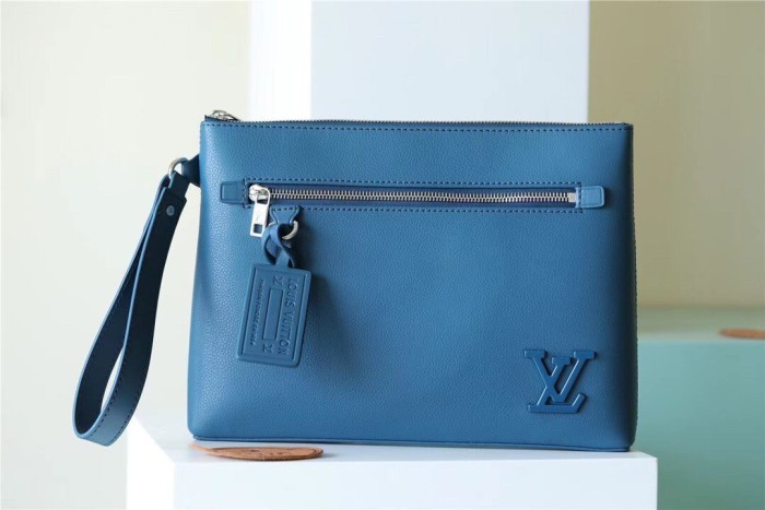Ipad Takeoff Pouch “30*22*5CM” 074