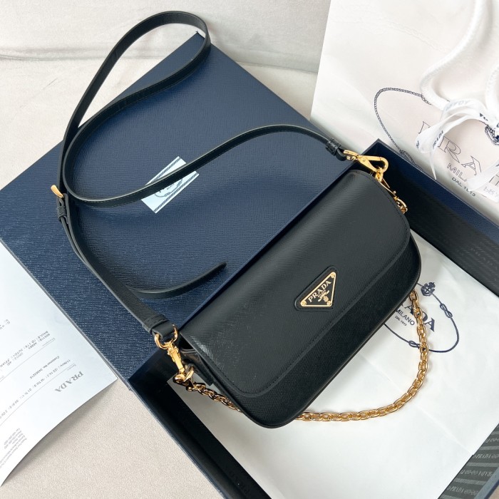 Logo-Plaque Glossy Leather Cross-Body Bag“20.5*10.5*4CM”-088=