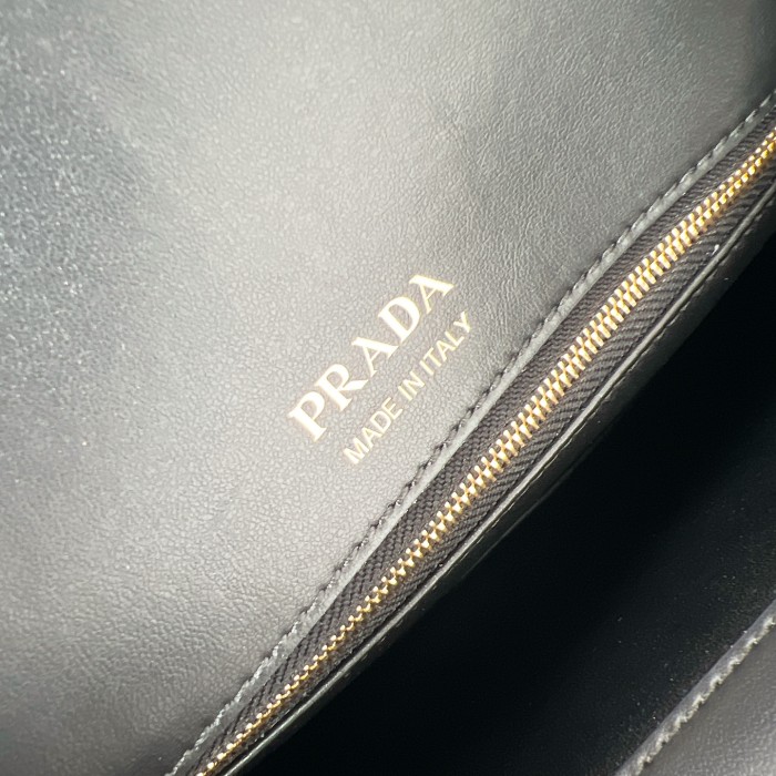 Etude Leather Shoulder Bag“38*28*5CM”-0821=