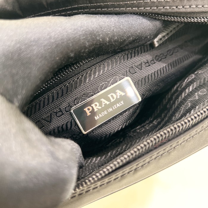 Re-Nylon Recycled Nylon Shoulder Bag“22*18*6.5CM”-087=