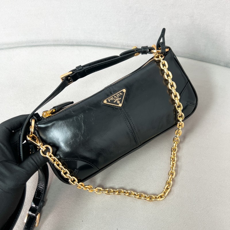 Re-Edition 2002 Small Leather Shoulder Bag“26*11.5*6CM”-087=