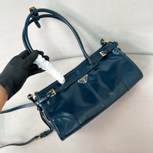 Bonnie medium leather handbag“32*15.5*12CM”-0811=