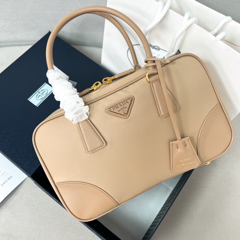 Re-Edition 1978 Re-Nylon And Saffiano Leather Two-Handle Bag“30*17.5*9CM”-089=